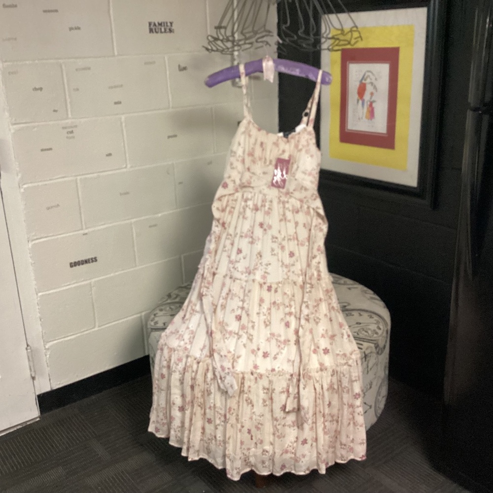 Streetwear society adorable prairie dress size medium flowered must see !!